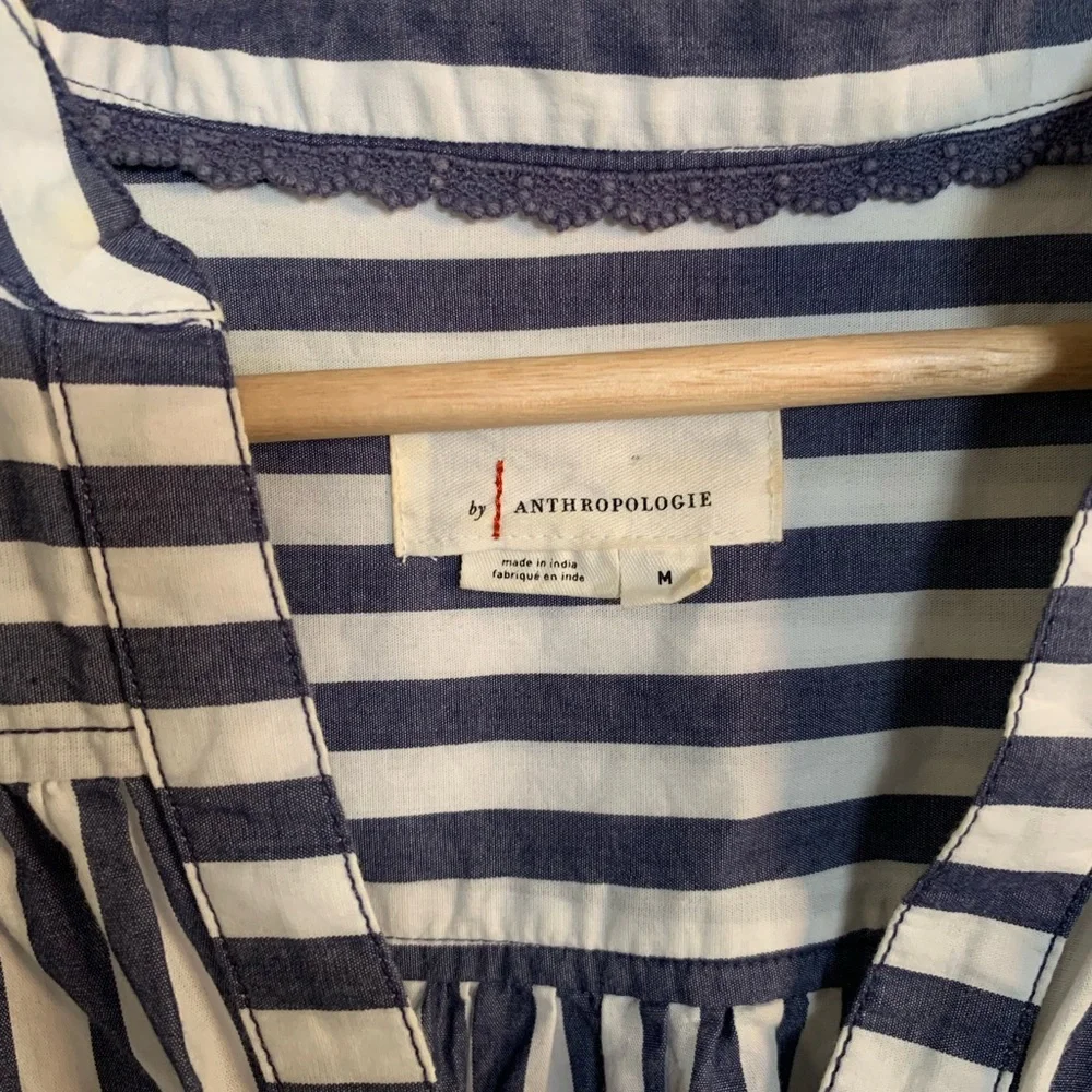 Anthropologie Darcey Popover Swing Top Blue and White Striped Blouse size M